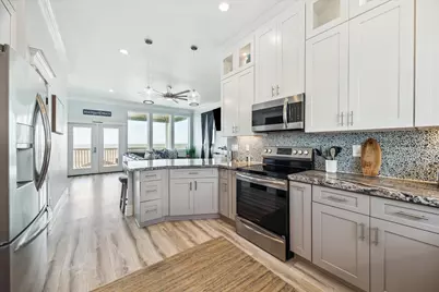 12914 Jolly Roger Drive, Freeport, TX 77541 - Photo 11