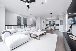 2022 Groveland Glen Dr, Houston, TX 77051 - Photo 1