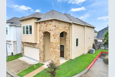 7923 Ashford Trace Drive, Houston, TX 77072 - Photo 3