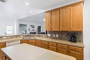 2310 Centerbrook Ln, Katy, TX 77450 - Photo 17