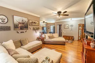 460 7th St, Somerville, TX 77879 - Photo 3