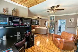 460 7th St, Somerville, TX 77879 - Photo 9