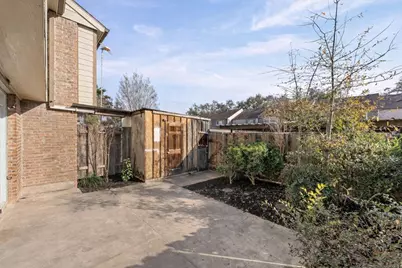 10556 Hammerly Boulevard #328, Houston, TX 77043 - Photo 27