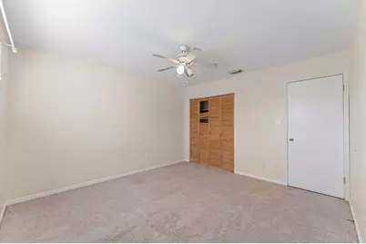 10556 Hammerly Boulevard #328, Houston, TX 77043 - Photo 23
