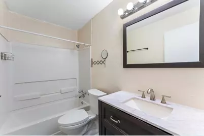 10556 Hammerly Boulevard #328, Houston, TX 77043 - Photo 21