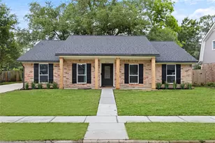 518 Whitecap Dr, El Lago, TX 77586 - Photo 1