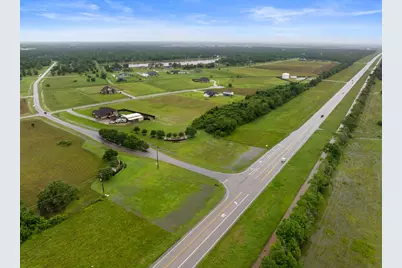 32610 Bayou Bend, Richwood, TX 77515 - Photo 17