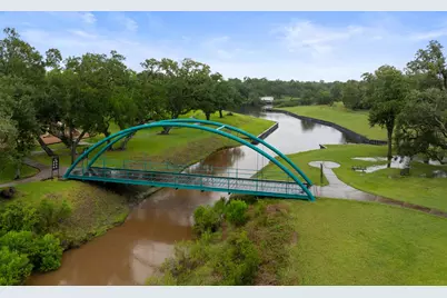 32610 Bayou Bend, Richwood, TX 77515 - Photo 11