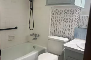 600 Normal Park, Huntsville, TX 77320 - Photo 5