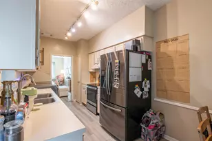 3729 Wakeforest St, Houston, TX 77098 - Photo 7