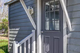 210 W Bell St, Fayetteville, TX 78940 - Photo 19