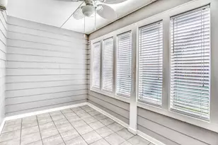 210 W Bell St, Fayetteville, TX 78940 - Photo 7