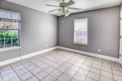 210 W Bell Street, Fayetteville, TX 78940 - Photo 11