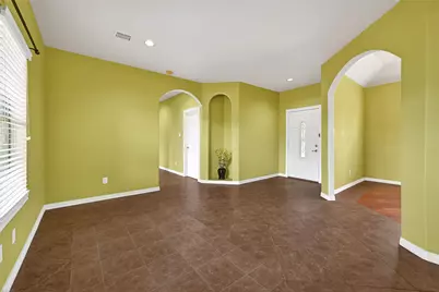 319 Pinedale Avenue, Arcola, TX 77583 - Photo 11