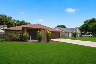 10926 Collingswood Dr, La Porte, TX 77571 - Photo 3