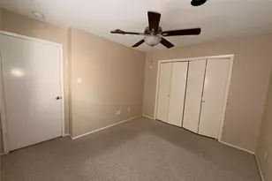 12625 Memorial Dr, Houston, TX 77024 - Photo 17
