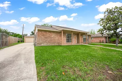 11326 Sagecreek Drive, Houston, TX 77089 - Photo 3