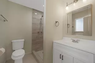 11326 Sagecreek Dr, Houston, TX 77089 - Photo 31