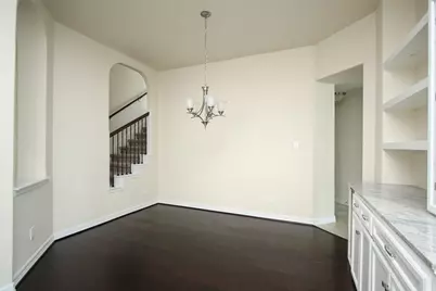 34 Estherwood Place, The Woodlands, TX 77354 - Photo 5