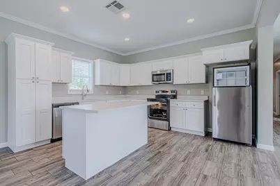 778 Pickering Street, Houston, TX 77091 - Photo 7