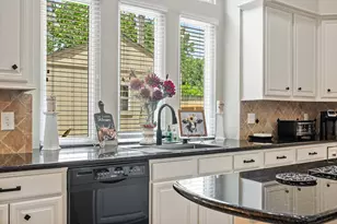 16314 Avenplace Rd, Tomball, TX 77377 - Photo 13