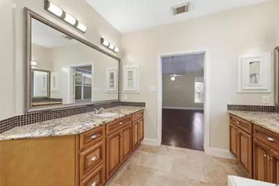 19307 Pinewood Bluff Lane, Humble, TX 77346 - Photo 17