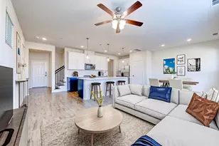 10504 Marston Vineyard Dr, Houston, TX 77025 - Photo 9