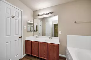 1818 Fergus Park Ct, Houston, TX 77047 - Photo 29