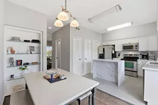 1011 Fountain View Dr, Houston, TX 77057 - Photo 3