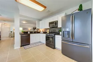 3010 E Legends Bend Dr, Spring, TX 77386 - Photo 11