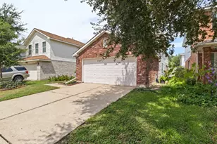14226 Beech Meadow Dr, Houston, TX 77083 - Photo 3