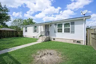 10 Carol Ct, Brookshire, TX 77423 - Photo 1