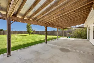16546 Cypress Bridge Dr, Cypress, TX 77429 - Photo 27