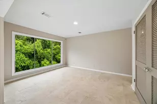 6659 Bayou Glen Rd, Houston, TX 77057 - Photo 9