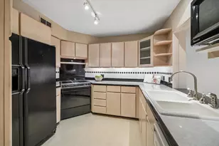 6659 Bayou Glen Rd, Houston, TX 77057 - Photo 5