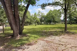 9 Gambrell Rd, Huntsville, TX 77320 - Photo 13