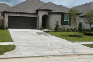 8318 Amber Summit, Angleton, TX 77515 - Photo 11