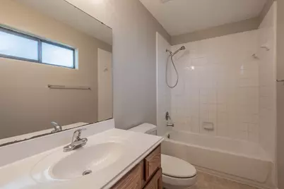 10233 Azalea Vlg Village, Houston, TX 77088 - Photo 15