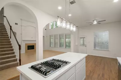 43 N Scribewood Circle, The Woodlands, TX 77382 - Photo 13