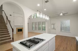 43 N Scribewood Cir, Spring, TX 77382 - Photo 13