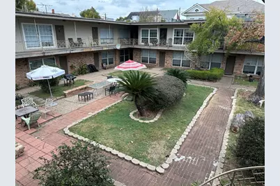 820 W Alabama Street #6, Houston, TX 77006 - Photo 9