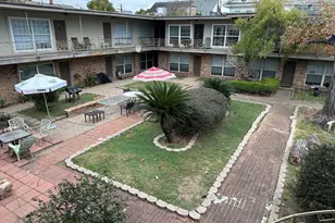 820 W Alabama St, Houston, TX 77006 - Photo 9