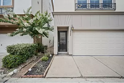 10722 Clearview Villa, Houston, TX 77025 - Photo 1