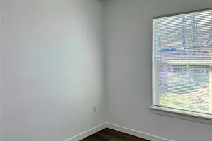102 Georgia St, Houston, TX 77029 - Photo 7