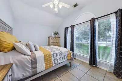 3734 Veranda Drive, Katy, TX 77449 - Photo 7