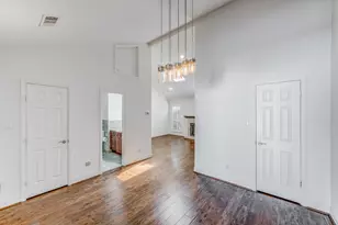 708 Fowler St, Houston, TX 77007 - Photo 9