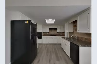 7506 Lemon Tree Circle, Houston, TX 77088 - Photo 7