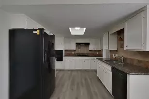 7506 Lemon Tree Cir, Houston, TX 77088 - Photo 7