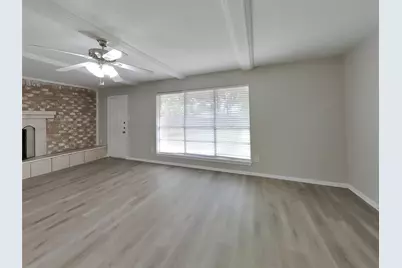 7506 Lemon Tree Circle, Houston, TX 77088 - Photo 3
