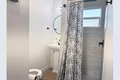 6707 Sherman Street #3, Houston, TX 77011 - Photo 1